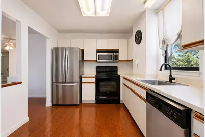 200 Division St #3K, Cliffside Park, NJ 07010 - Photo 8