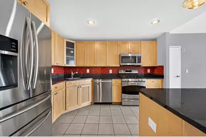 700 Grove St #12J, Jersey City, NJ 07310 - Photo 2
