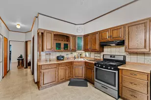131 W 10th St, Bayonne, NJ 07002 - Photo 28