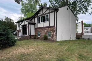 7 Campi Ct, Dumont, NJ 07628 - Photo 2