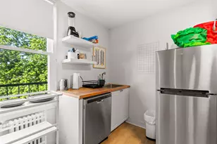 49 A Jewett Ave, Jersey City, NJ 07304 - Photo 12