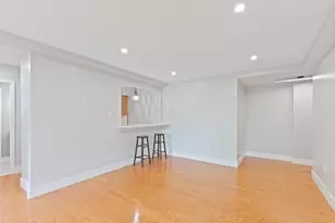 1070 Kennedy Blvd, Bayonne, NJ 07002 - Photo 4