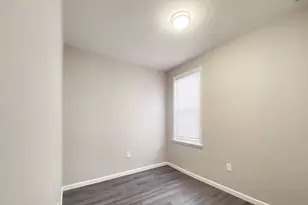 48 Dwight St, Jersey City, NJ 07305 - Photo 14