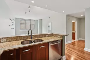 8100 River Rd, North Bergen, NJ 07047 - Photo 14