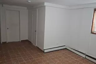 126 Seaview Ave, Jersey City, NJ 07305 - Photo 10