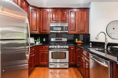 7400 River Rd #302, North Bergen, NJ 07047 - Photo 4