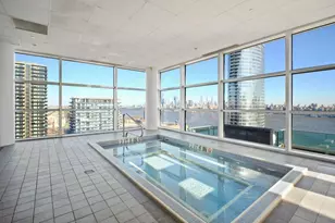 1 Shore Ln, Jersey City, NJ 07310 - Photo 20