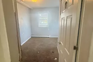 135 Fulton Ave, Jersey City, NJ 07305 - Photo 14
