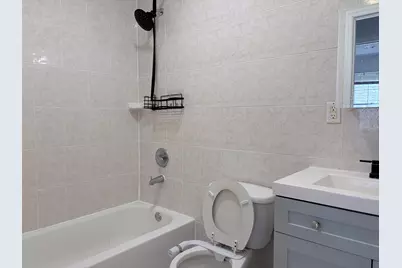 90 Leonard St #B2, Jersey City, NJ 07307 - Photo 8