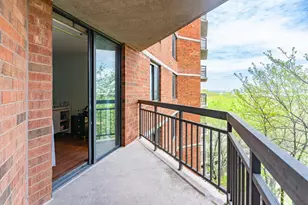 831 Harmon Cove Tower, Secaucus, NJ 07094 - Photo 36