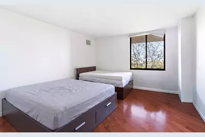 831 Harmon Cove Tower, Secaucus, NJ 07094 - Photo 14