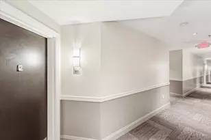 15 Freedom Way, Jersey City, NJ 07305 - Photo 32