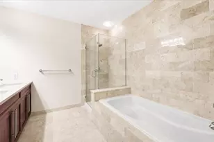 15 Freedom Way, Jersey City, NJ 07305 - Photo 18