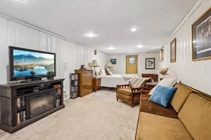 1303 82nd St, North Bergen, NJ 07047 - Photo 36