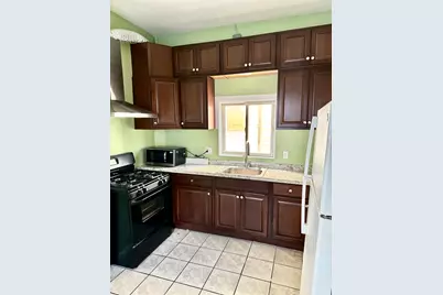 30 Gardner Ave, Jersey City, NJ 07304 - Photo 14