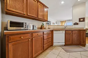 249 The Promenade, Edgewater, NJ 07020 - Photo 18