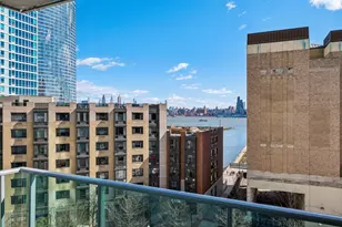 20 Newport Pkwy, Jersey City, NJ 07310 - Photo 16