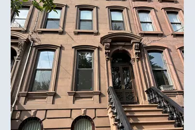268 Montgomery St #1, Jersey City, NJ 07302 - Photo 1