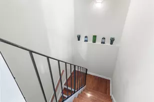 187 Wayne St, Jersey City, NJ 07302 - Photo 16