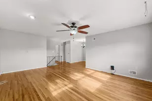 26 Briarwood Rd, Jersey City, NJ 07305 - Photo 2