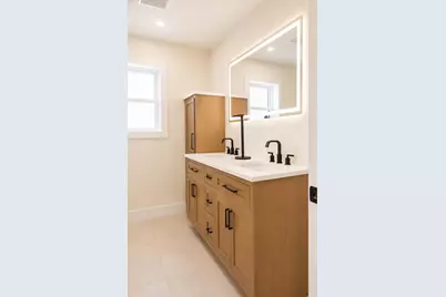 29 6th St, North Arlington, NJ 07031 - Photo 14
