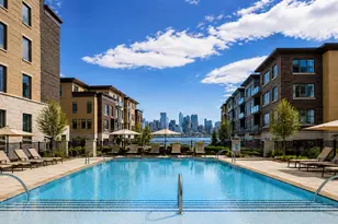 100 Eton Row, Weehawken, NJ 07086 - Photo 20
