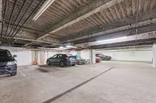 85 Broadway, Jersey City, NJ 07306 - Photo 30