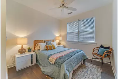 974 Summit Ave #408, Jersey City, NJ 07307 - Photo 20