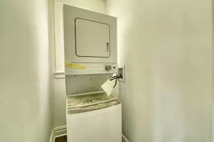 175 Zabriskie St, Jersey City, NJ 07307 - Photo 12