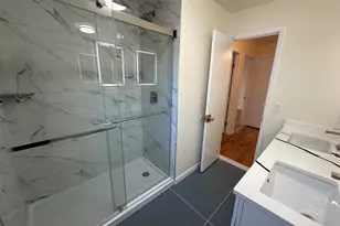 407 Jane St, Fort Lee, NJ 02024 - Photo 16