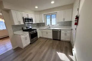 407 Jane St, Fort Lee, NJ 02024 - Photo 4