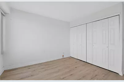 135 Montgomery St #18C, Jersey City, NJ 07302 - Photo 10