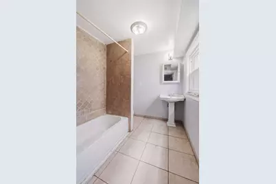 31 Lexington Ave, Jersey City, NJ 07304 - Photo 8