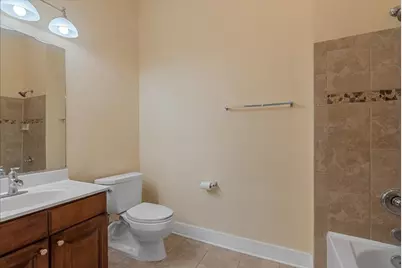 3 Greenwich Dr #85, Jersey City, NJ 07305 - Photo 26
