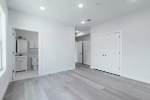 144 Bergen Ave, Jersey City, NJ 07305 - Photo 24