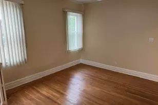 551 Olympia Ave, Cliffside Park, NJ 07010 - Photo 4