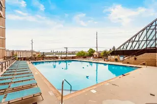 7004 Blvd E, Guttenberg, NJ 07093 - Photo 4