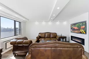 7855 Blvd, North Bergen, NJ 07047 - Photo 16