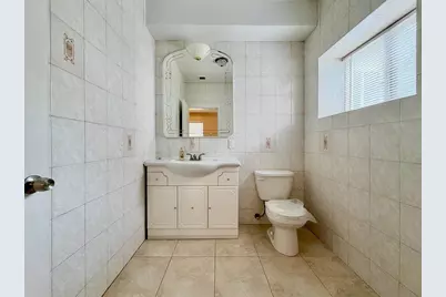 249 Winfield Ave #A, Jersey City, NJ 07305 - Photo 32