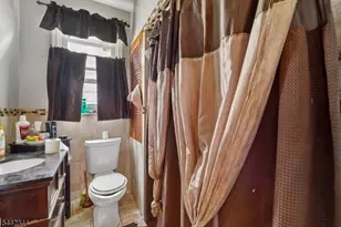 723 Kennedy Blvd, Bayonne, NJ 07002 - Photo 18