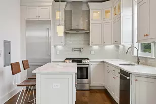 231 1st St, Jersey City, NJ 07302 - Photo 4