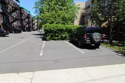 600 Jefferson St #B, Hoboken, NJ 07030 - Photo 2