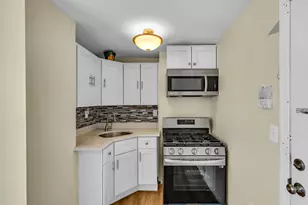 305 Cator Ave, Jersey City, NJ 07305 - Photo 16