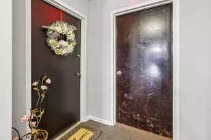 13 Zabriskie Ave, Bayonne, NJ 07002 - Photo 8