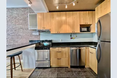 319 Barrow St #6B, Jersey City, NJ 07302 - Photo 2