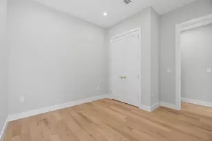 27 Clinton Ave, Jersey City, NJ 07304 - Photo 32