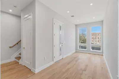 27 Clinton Ave, Jersey City, NJ 07304 - Photo 32