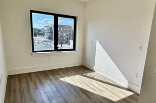 391 Palisade Ave, Jersey City, NJ 07307 - Photo 12