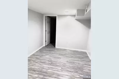 1307 51st St, North Bergen, NJ 07047 - Photo 14