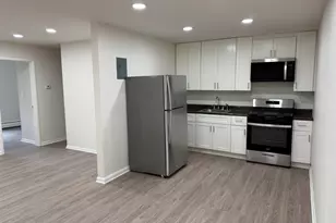 423 Avenue C, Bayonne, NJ 07002 - Photo 1